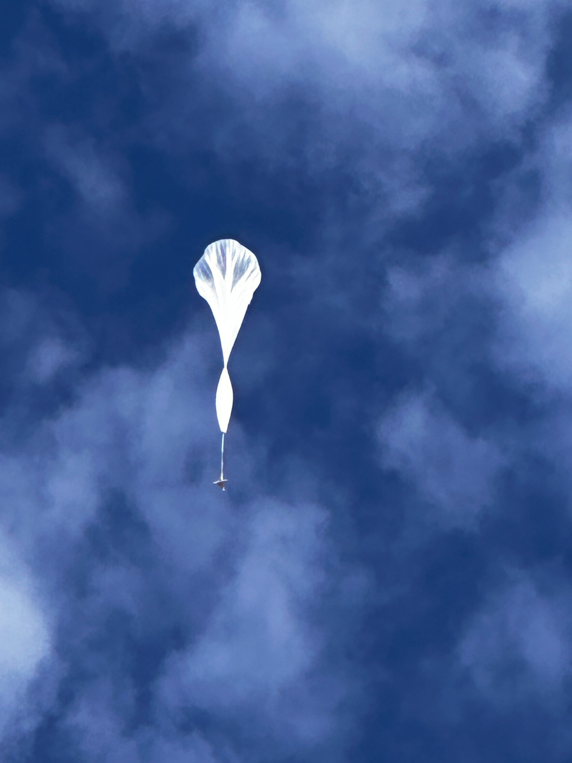 Historic 28-day balloon flight provides the first continuous 24/7 aviation radiation monitoring